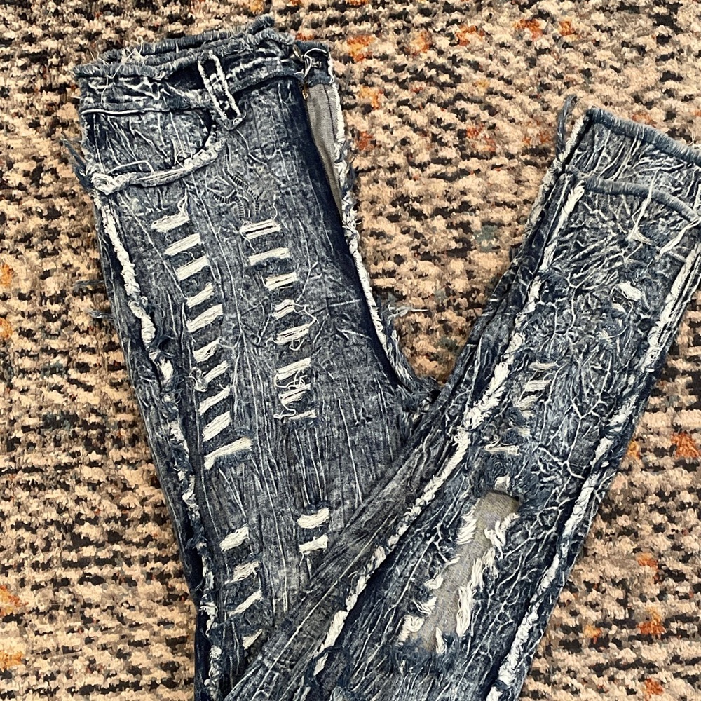 Distressed  Ripped Jeans by Aphrodite